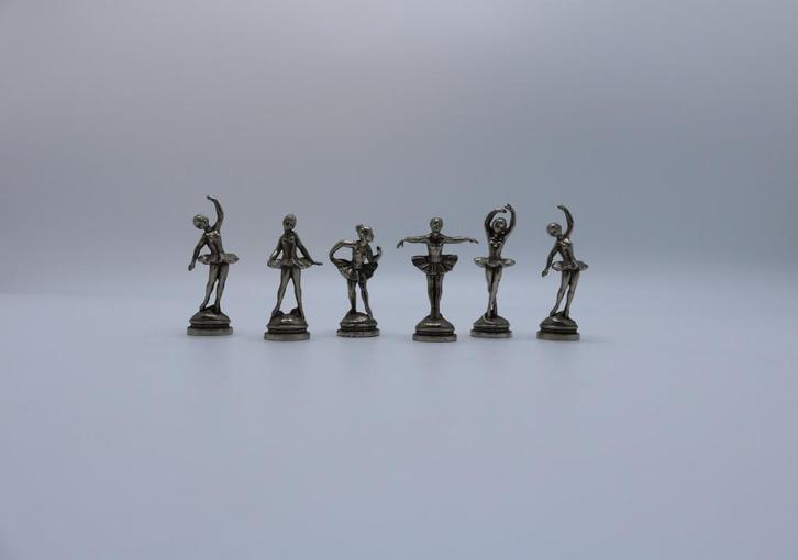 6 Vintage Miniatuur Ballerina Beeldjes, Verzamelen, Beelden en Beeldjes, Zo goed als nieuw, Mens, Ophalen of Verzenden