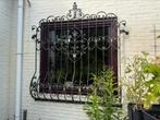 Brocante oude raamroosters gietijzer, Antiek en Kunst, Curiosa en Brocante, Ophalen