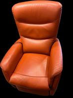 Sta-op stoel of relax fauteuil, Huis en Inrichting, Stoelen, Overige kleuren, Leer, Ophalen of Verzenden, Zo goed als nieuw