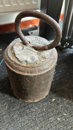 2 stuks 25 kilo bascule gewichten, Antiek en Kunst, Antiek | Gereedschap en Instrumenten, Ophalen