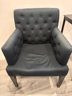Zwarte fauteuil met knopen, Huis en Inrichting, Stoelen, Gebruikt, Zwart, Ophalen of Verzenden, Eén