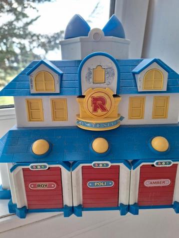 Robocar POLI hoofdkwartier rescue station huis kazerne beschikbaar voor biedingen