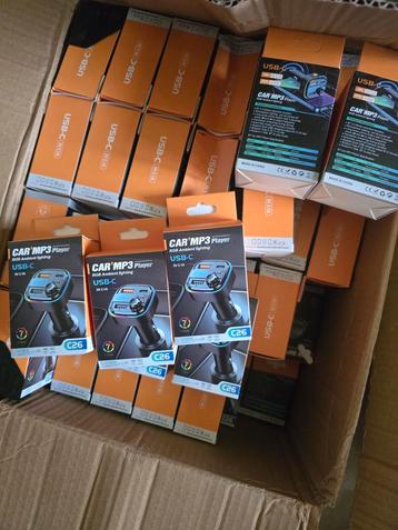 Partij Car MP3 Speler met RGB - USB-C beschikbaar voor biedingen