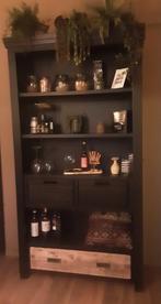 Super mooie buffetkast koffiekast boekenkast, Huis en Inrichting, Ophalen of Verzenden, Zo goed als nieuw, 25 tot 50 cm, 200 cm of meer