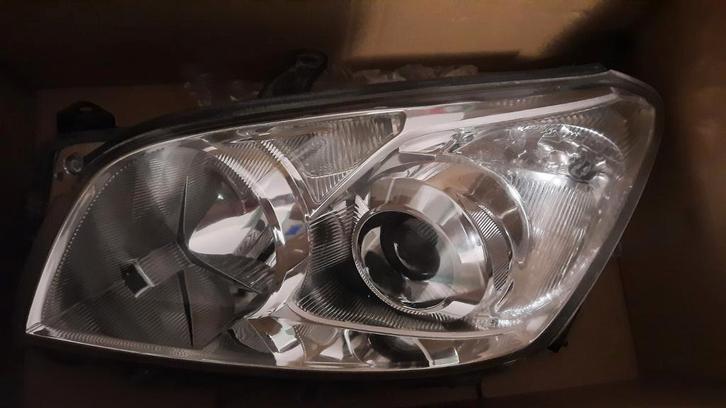 Rechter Koplamp Toyota RAV4 (2009), Auto-onderdelen, Verlichting, Toyota, Gebruikt, Ophalen of Verzenden