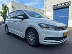 Volkswagen Touran 2.0 TDI SCR Comfortline AUTOMAAT, Euro 6, 4 cilinders, 150 pk, Wit