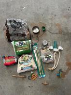 Diverse vogel benodigdheden drinkbakjes voer schelpenzand, Dieren en Toebehoren, Ophalen of Verzenden, Zo goed als nieuw, Eten en Drinken