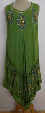 Prachtige groene bewerkte jurk! free size/L/XL, Verzenden, Maat 42/44 (L), Nieuw, Onder de knie