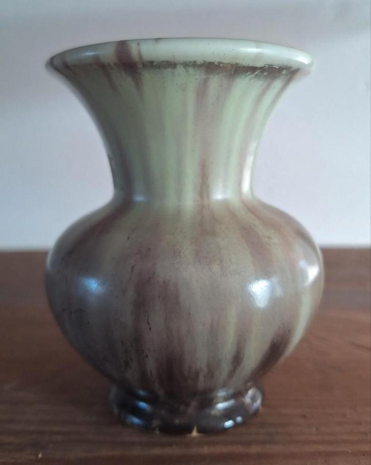 Groen bruin vaasje, Jasba?, Antiek en Kunst, Antiek | Vazen, Ophalen of Verzenden