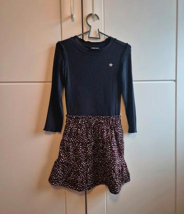 Like flo jurk jurkje donkerblauw mt 98

 beschikbaar voor biedingen