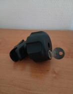 Ram mount klem met slot !!! (universeel) tomtom nuvi garmin, Motoren, Ophalen of Verzenden, Zo goed als nieuw