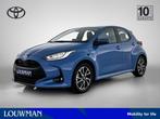 Toyota Yaris 1.5 Hybrid First Edition (bj 2021, automaat), Stof, Gebruikt, Zwart, Blauw