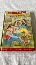 Trix van Brussel - Drieling mee op kamp, Ophalen of Verzenden, Gelezen, Brussel