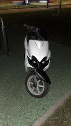 Yamaha Jog R 70cc, Fietsen en Brommers, Ophalen, Zo goed als nieuw, Blok, Yamaha