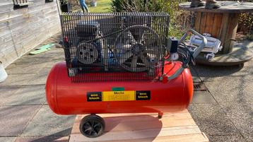 Mooie compressor  beschikbaar voor biedingen