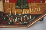 Uniek oud houten bord BARBER kapper vintage wandbord reclame, Antiek en Kunst, Ophalen of Verzenden