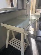 Bureau + stoel + lamp ikea, Ophalen, Zo goed als nieuw