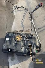 MERCEDES A-KLASSE W176 BRANDSTOFTANK A2464701301 ORIGINEEL, Info@fabrikant.eu, Fabrikantstraat 1
1000 AA  Amsterdam, NL, Mercedes-Benz