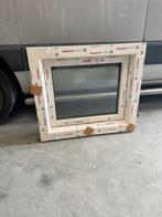 Nieuw kunststof kozijn 78*69, Ophalen, Kunststof, Q, Minder dan 3 meter