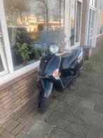 Kymco like 50 4takt specia € bj 2016, Ophalen of Verzenden, Zo goed als nieuw, Like, Benzine