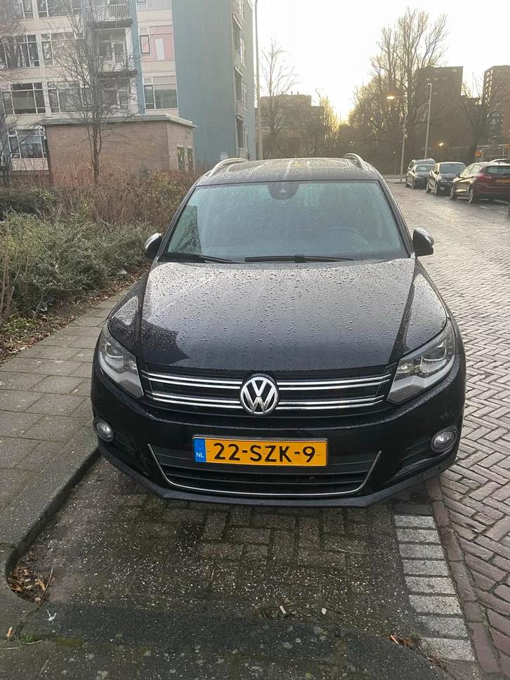 Volkswagen Tiguan 2.0 TSI 132KW/180PK 4M 7-DSG 2012 Zwart, Auto's, Volkswagen, Particulier, Tiguan, Benzine, E, SUV of Terreinwagen