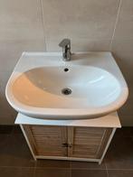 Geberit wasbak met kraan en onderkast, Huis en Inrichting, Badkamer | Badkamermeubels, Minder dan 50 cm, Gebruikt, Ophalen of Verzenden