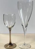 Twee vintage wijnglazen, Ophalen