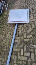 Verkeersspiegel, Ophalen