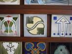 Art nouveau / Jugendstil tegel, Antiek en Kunst, Antiek | Wandborden en Tegels, Ophalen of Verzenden