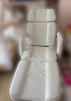 Cosmetische stoel/ Shonheidssalon stoel, Huis en Inrichting, Ophalen, Gebruikt, Wit, Leer