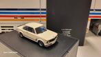 Minichamps BMW 2002 Turbo White Dealer Edition, Hobby en Vrije tijd, Modelauto's | 1:43, Auto, Ophalen of Verzenden, Zo goed als nieuw