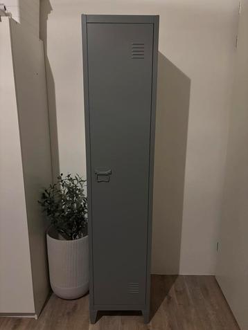 Lockerkast Leipzig grijs ( kwantum) beschikbaar voor biedingen