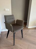 2 eetkamerstoelen taupe ( als set), Ophalen, Zo goed als nieuw, Overige kleuren, Vijf, Zes of meer stoelen
