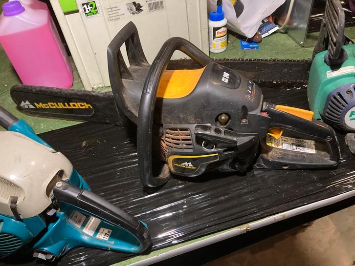 2x Kettingzaag en 1 maal maaiermotor, Tuin en Terras, Hand-tuingereedschap, Gebruikt, Ophalen