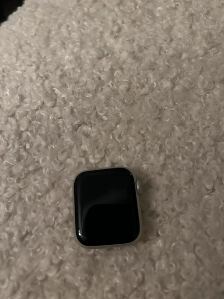 Apple Watch Series 6 40mm z.g.a.n., Sieraden, Tassen en Uiterlijk, Smartwatches, Gebruikt, iOS, Zilver, Afstand, Waterdicht, Ophalen