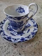 Vintage kop en schotel, Gouds aardewerk, Ophalen, Zo goed als nieuw, Porselein, Kop en/of schotel