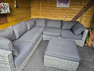 Loungeset  beschikbaar voor biedingen