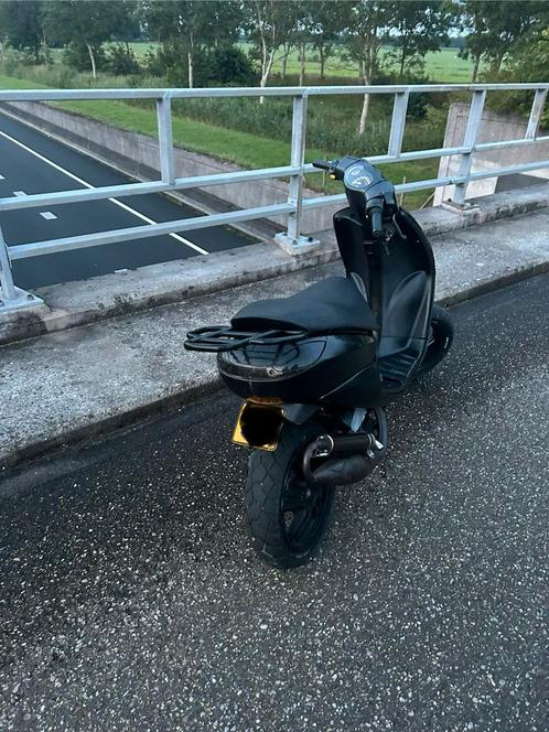 Peugot vivacity 70cc, Fietsen en Brommers, Scooters | Peugeot, Nieuw, Vivacity, Maximaal 45 km/u, Tweetakt, Ophalen of Verzenden