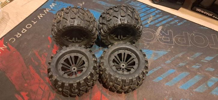 4 x rc autoband 1/10 0ffroad hex 12mm banden maat 125 x 70, Hobby en Vrije tijd, Modelbouw | Radiografisch | Auto's, Gebruikt
