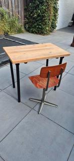 Bureau kind incl stoel retro, Huis en Inrichting, Ophalen, Zo goed als nieuw