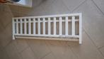 Wit houten stijlvol bedhek, anti-uitvalhekje, Ophalen, Zo goed als nieuw, Minder dan 140 cm, Minder dan 70 cm