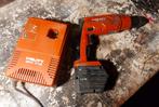 Hilti boor/ schroef machine met accu en oplader schuuropruim, Doe-het-zelf en Verbouw, Gereedschap | Boormachines, Ophalen of Verzenden