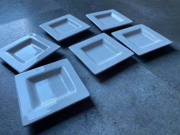 Set van 6 kleine Vierkante Bordjes beschikbaar voor biedingen