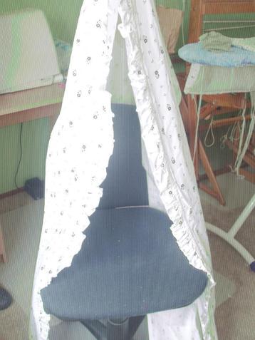 Te koop mooi hemeltje en dekbedhoesje.(nieuw). beschikbaar voor biedingen