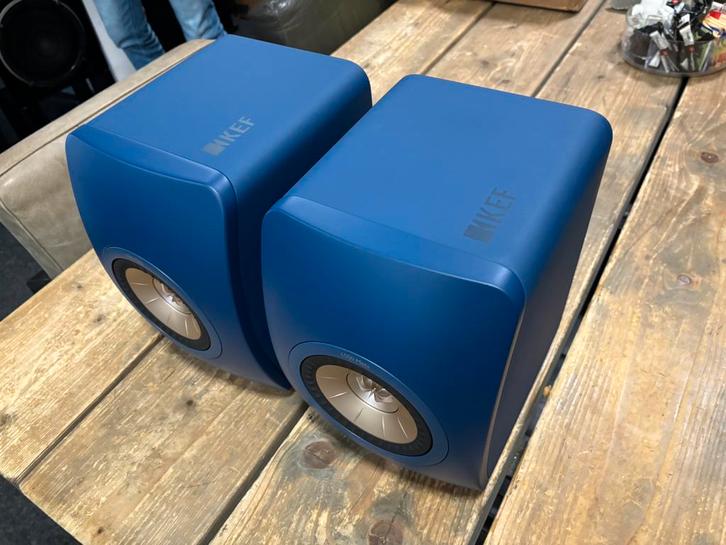 KEF LS50 Meta Blauw (Set van 2), Audio, Tv en Foto, Luidsprekers, Nieuw, Front, Rear of Stereo speakers, 60 tot 120 watt, Overige merken