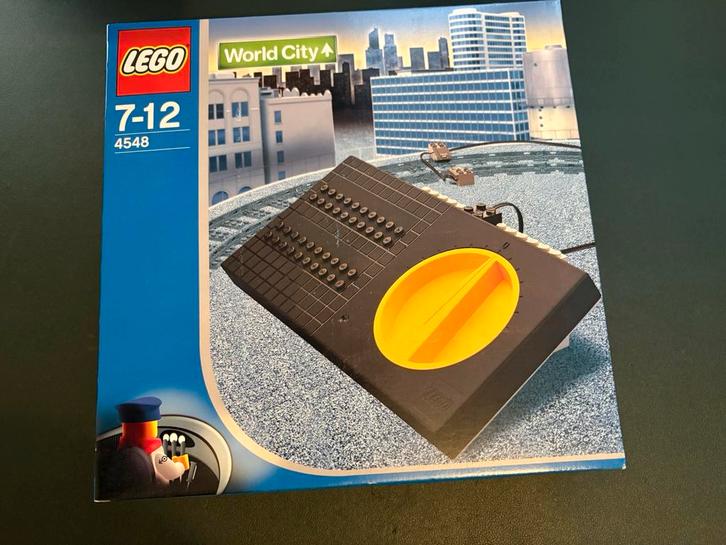 Lego 9v trein transformator nieuw in sealed doos, Kinderen en Baby's, Speelgoed | Duplo en Lego, Zo goed als nieuw, Ophalen of Verzenden