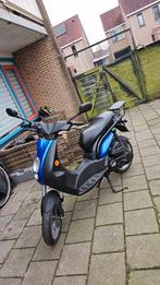 Te koop nieuwstaat peugeot ludix 2 takt 14 inch blauwplaat !, Ophalen, Zo goed als nieuw, Benzine, 50 cc
