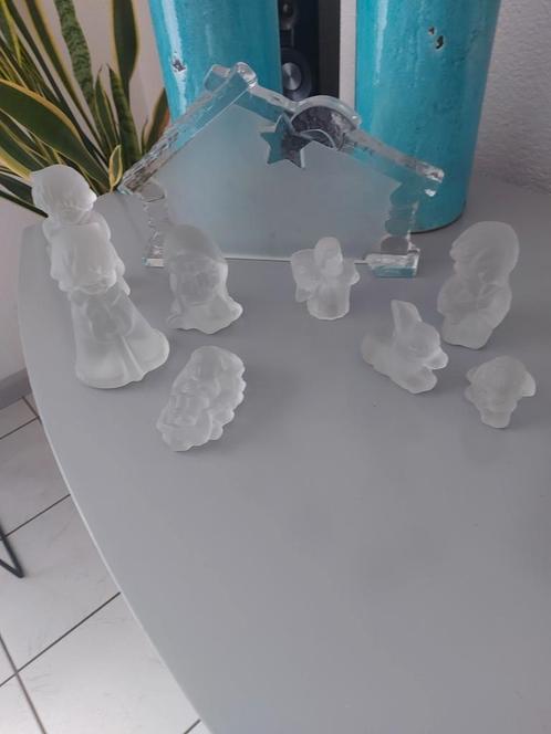 Goebel 1978/ kerst stal met beeldjes/ frosted glas, Antiek en Kunst, Curiosa en Brocante, Ophalen