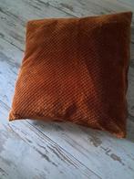 Terra Kussen, Huis en Inrichting, Woonaccessoires | Kussens, Ophalen of Verzenden, Zo goed als nieuw, Bruin, Vierkant