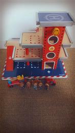 Houten Brandweerkazerne Janod met Accessoires, Ophalen, Gebruikt, Jongen of Meisje